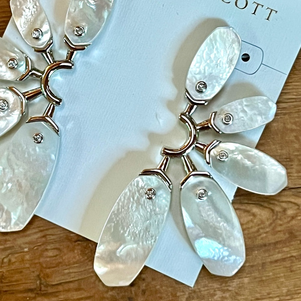 NWT Kendra Scott Ashlyn Ivory Mother Of Pearl Statement Earrings - Picture 10 of 16